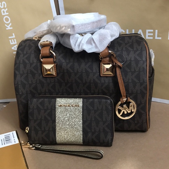 Michael Kors Handbags - 🎆🌸mk Grayson set🎆crossbody/Satchel brown medium